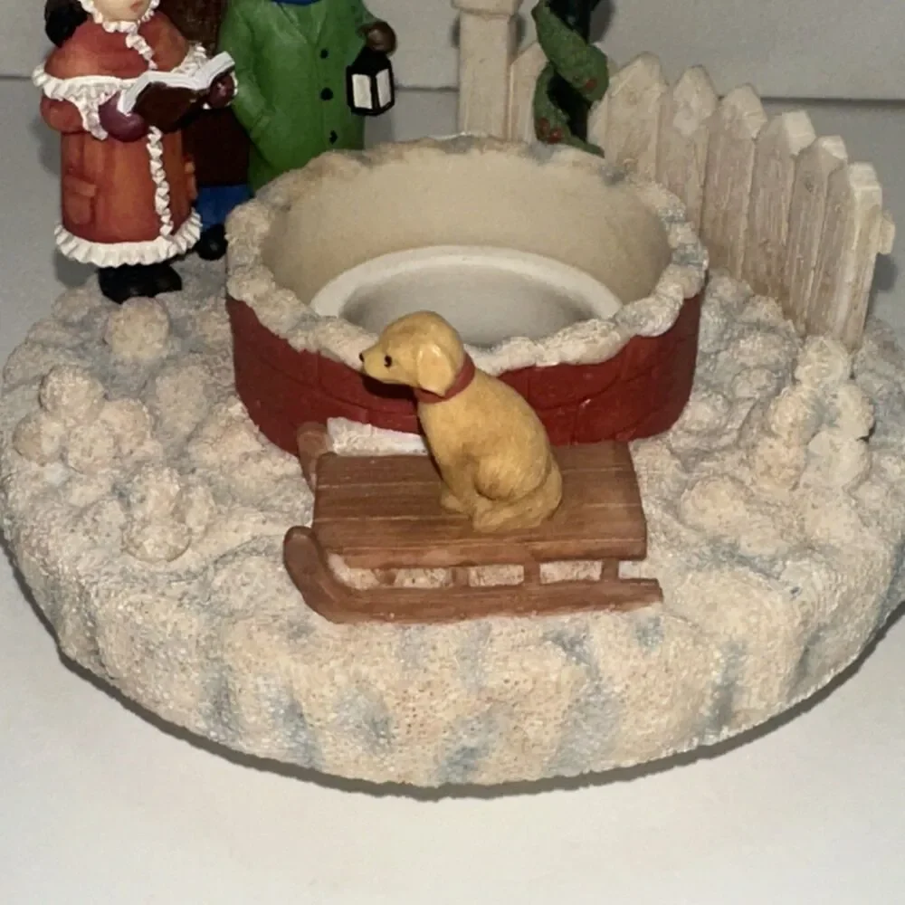 Our America Jar Candle Topper Capper Christmas Carolers Dog Yankee Candle Winter